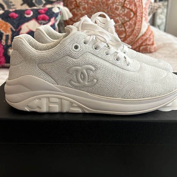 Brand new in box 20P size 36\ 6 chanel sneakers, beautiful sequins - Picture 9 of 14